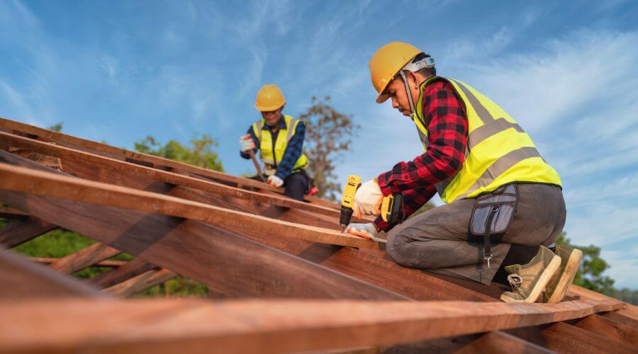 Professional gutter cleaning in Devils Lake, ND